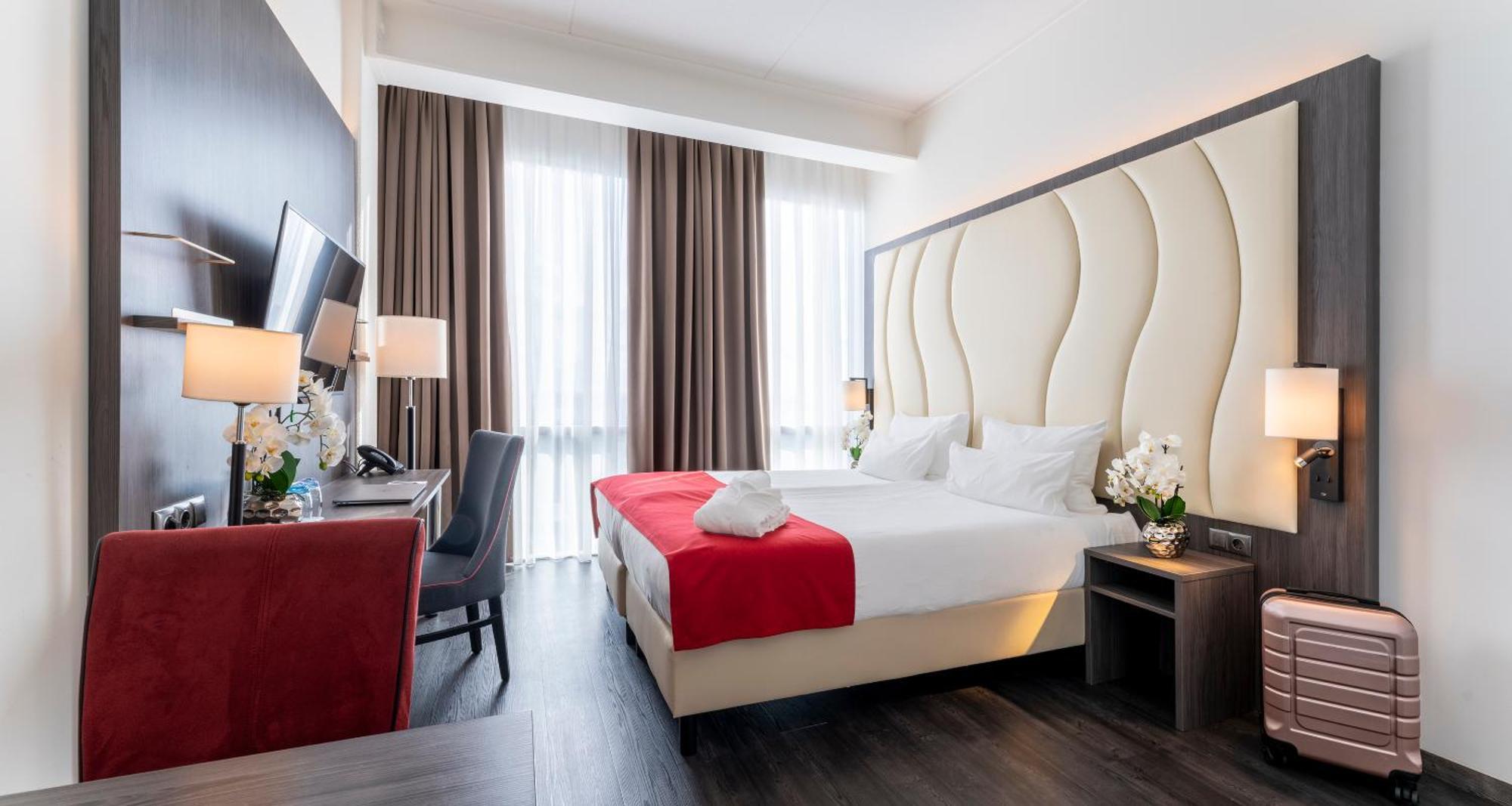 Plaza Premium Αλμέρε Δωμάτιο φωτογραφία