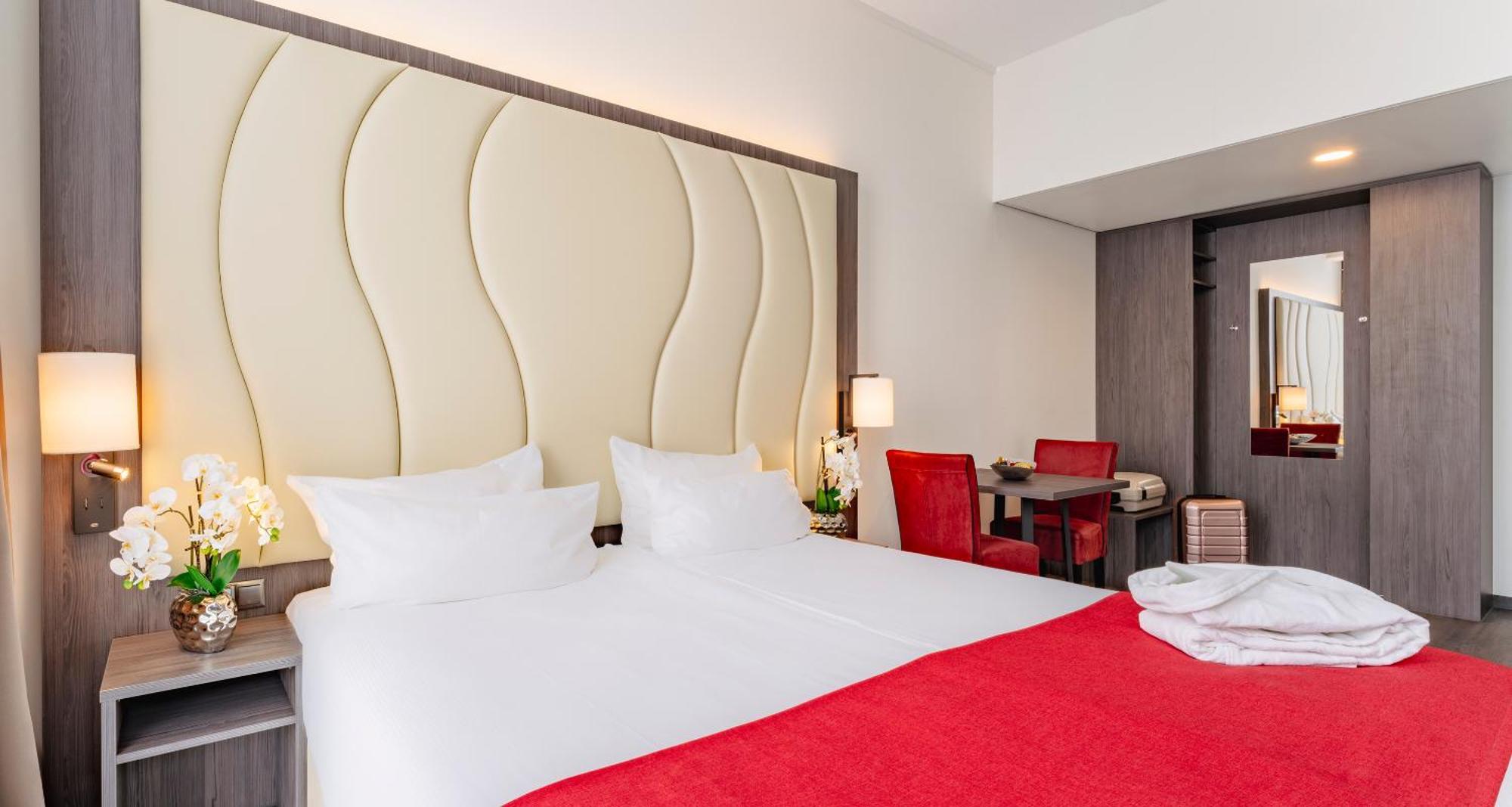 Plaza Premium Αλμέρε Δωμάτιο φωτογραφία